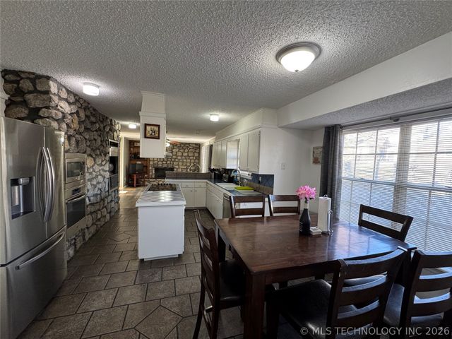 533 W Woodland Drive, Cleveland, OK 74020