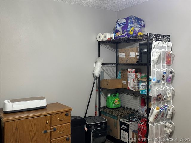 533 W Woodland Drive, Cleveland, OK 74020