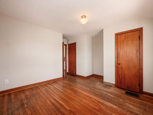 188 S Southampton Avenue, Columbus, OH 43204