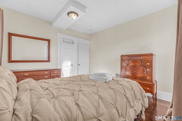 766 George Street, New Haven, CT 06511