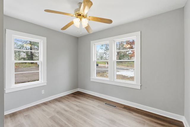 3011 Green Hill Dr, Centerville, TN 37033