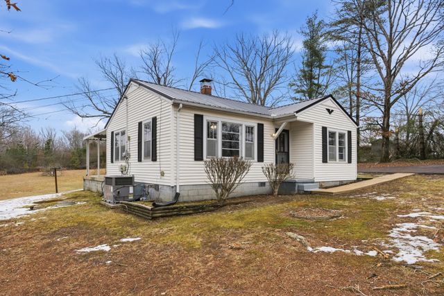 3011 Green Hill Dr, Centerville, TN 37033