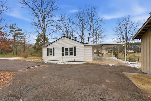 3011 Green Hill Dr, Centerville, TN 37033