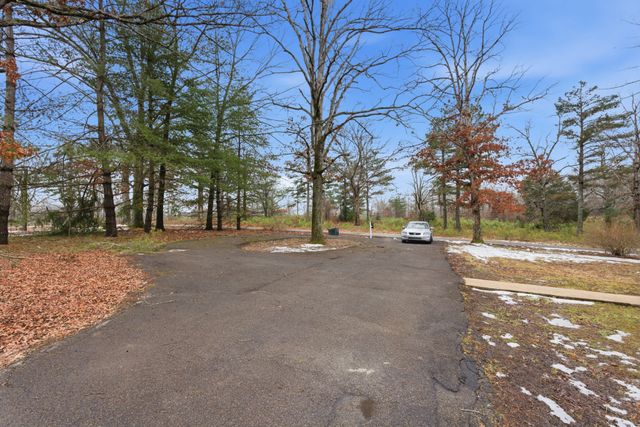 3011 Green Hill Dr, Centerville, TN 37033