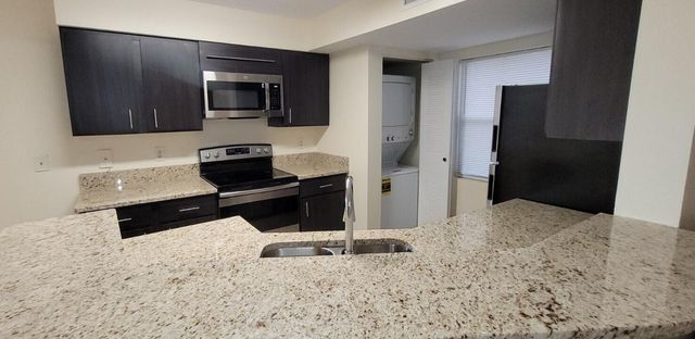 9999 Summerbreeze Drive 410, Sunrise, FL 33322