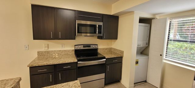 9999 Summerbreeze Drive 410, Sunrise, FL 33322