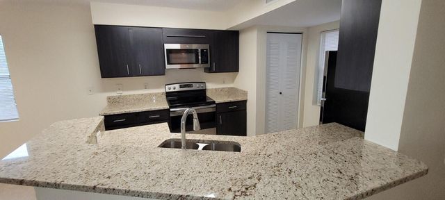 9999 Summerbreeze Drive 410, Sunrise, FL 33322