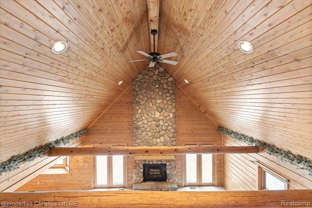 2787 Midway Lane, Saint Clair, MI 48079