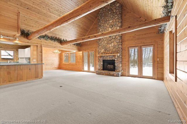 2787 Midway Lane, Saint Clair, MI 48079