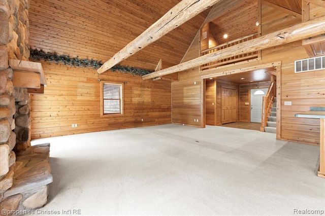 2787 Midway Lane, Saint Clair, MI 48079