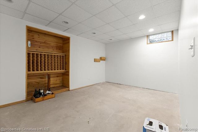 2787 Midway Lane, Saint Clair, MI 48079