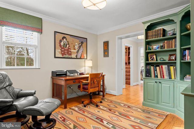 1 TREBLE LN, Malvern, PA 19355