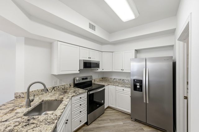 2500 Vista Cove Rd, St Augustine, FL 32084