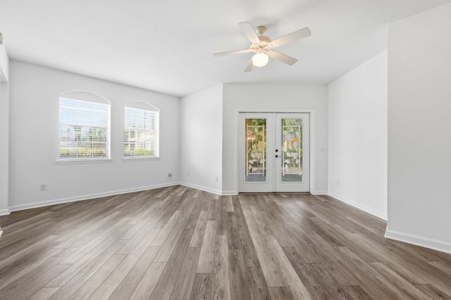 2500 Vista Cove Rd, St Augustine, FL 32084