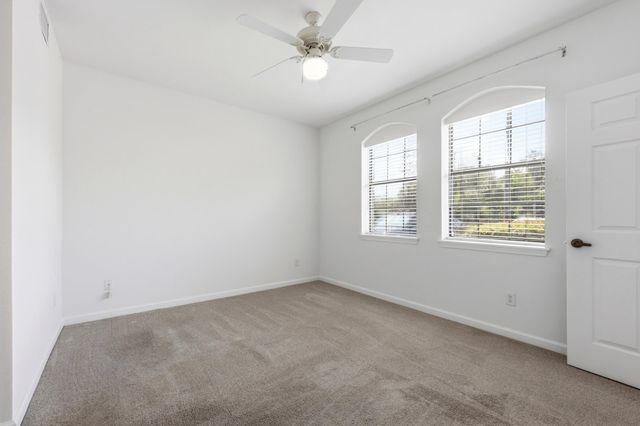 2500 Vista Cove Rd, St Augustine, FL 32084