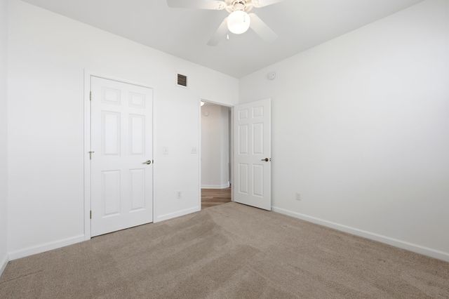 2500 Vista Cove Rd, St Augustine, FL 32084