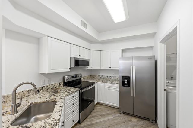 2500 Vista Cove Rd, St Augustine, FL 32084