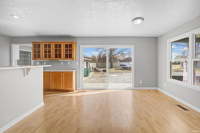 6390 E County Road 100 N, Michigantown, IN 46057