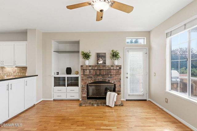 2440 Gillingham Circle, Thousand Oaks, CA 91362