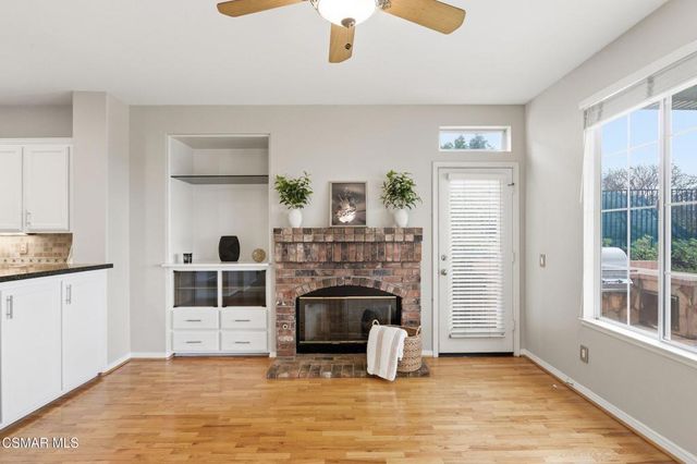 2440 Gillingham Circle, Thousand Oaks, CA 91362