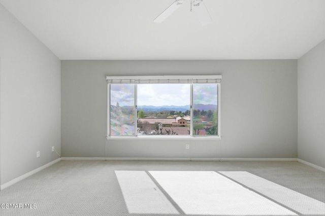 2440 Gillingham Circle, Thousand Oaks, CA 91362