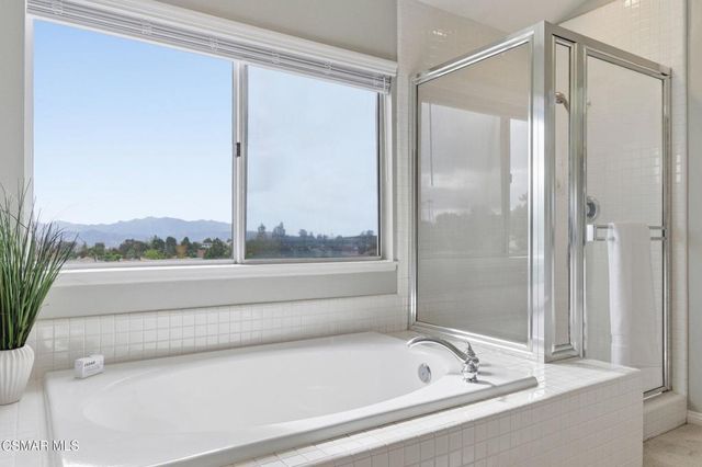 2440 Gillingham Circle, Thousand Oaks, CA 91362