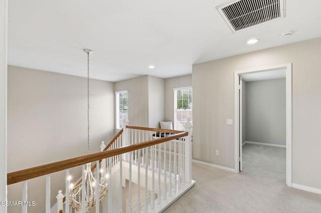 2440 Gillingham Circle, Thousand Oaks, CA 91362