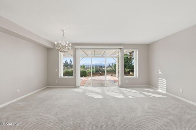 2440 Gillingham Circle, Thousand Oaks, CA 91362