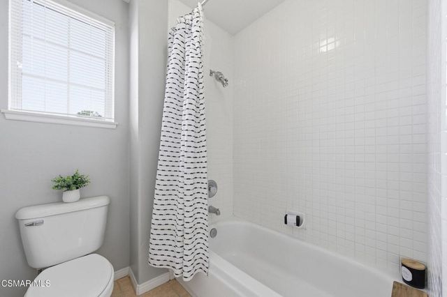 2440 Gillingham Circle, Thousand Oaks, CA 91362