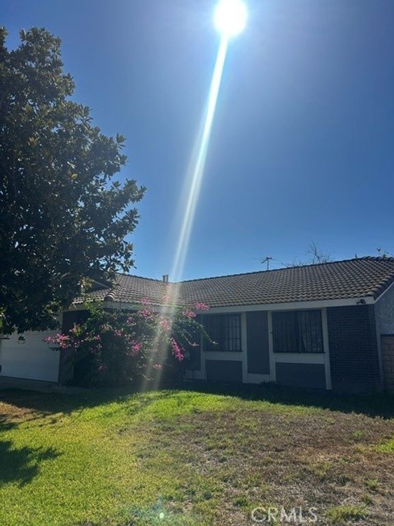 9816 Bolton, Riverside, CA 92503 — photo 2