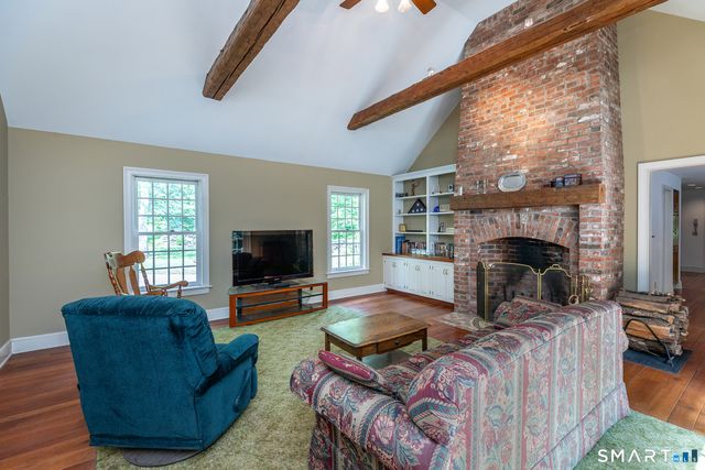 77 Judds Bridge Road, Roxbury, CT 06783