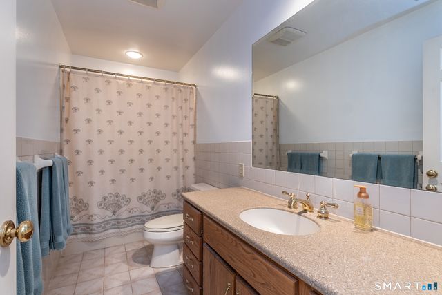 77 Judds Bridge Road, Roxbury, CT 06783