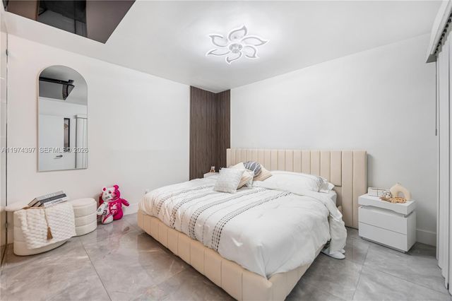 1830 NW 32nd St, Oakland Park, FL 33309