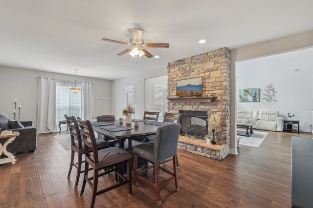 3166 Fern Croft Ln, Clarksville, TN 37043