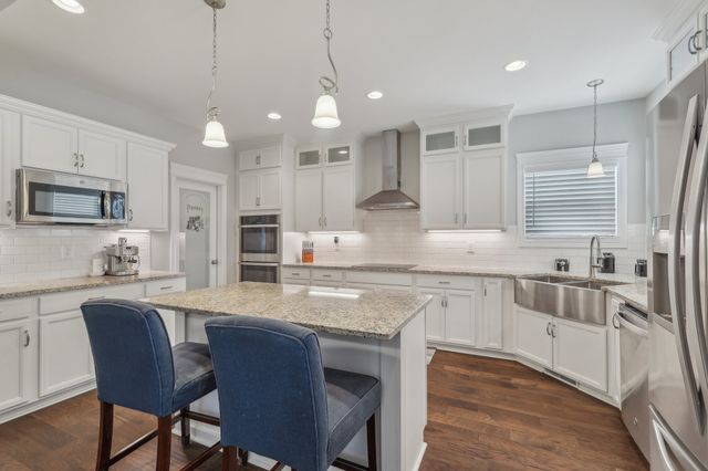 3166 Fern Croft Ln, Clarksville, TN 37043