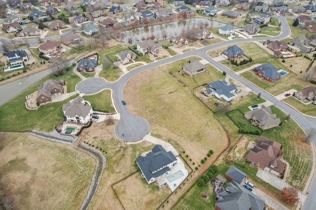 3166 Fern Croft Ln, Clarksville, TN 37043