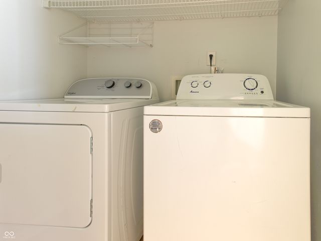 42 White Lick Drive, Indianapolis, IN 46227