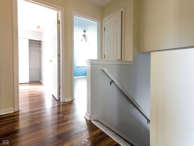 42 White Lick Drive, Indianapolis, IN 46227