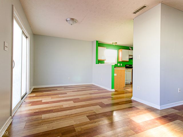 42 White Lick Drive, Indianapolis, IN 46227