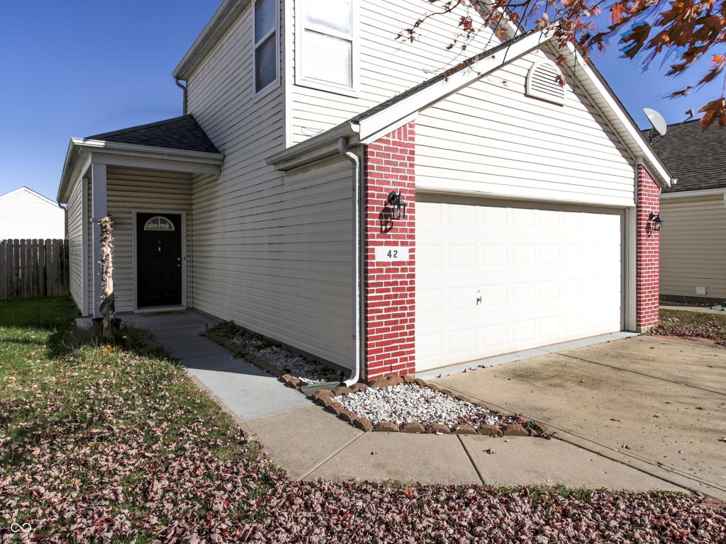 42 White Lick Drive, Indianapolis, IN 46227