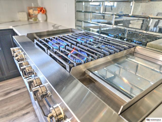 2550 N 188th Street, Omaha, NE 68022