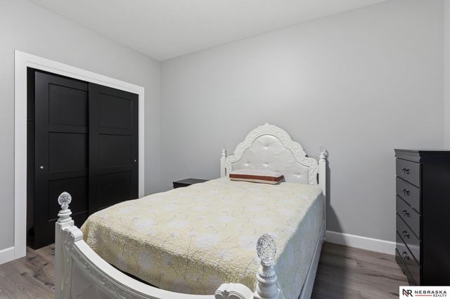 2550 N 188th Street, Omaha, NE 68022