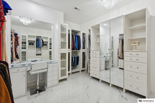 2550 N 188th Street, Omaha, NE 68022