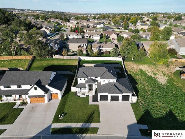 2550 N 188th Street, Omaha, NE 68022