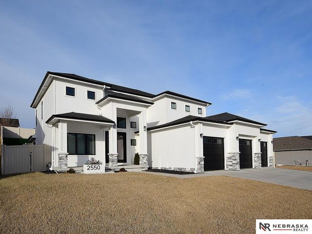 2550 N 188th Street, Omaha, NE 68022