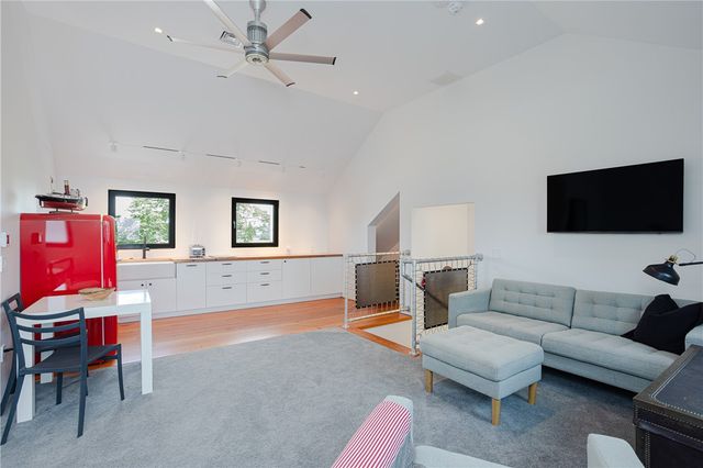 451 Seapowet Avenue, Tiverton, RI 02878