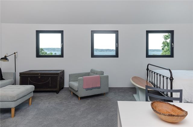 451 Seapowet Avenue, Tiverton, RI 02878