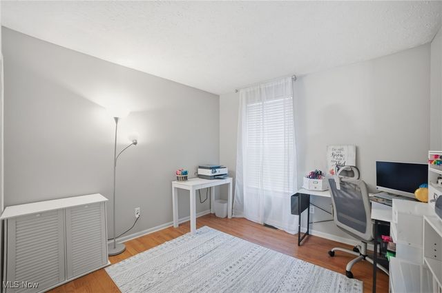 2279 Becket Circle, Stow, OH 44224