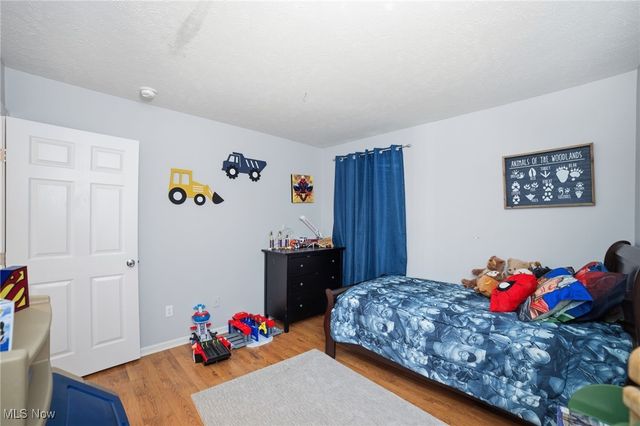 2279 Becket Circle, Stow, OH 44224