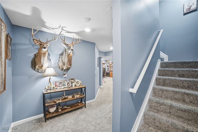 2279 Becket Circle, Stow, OH 44224